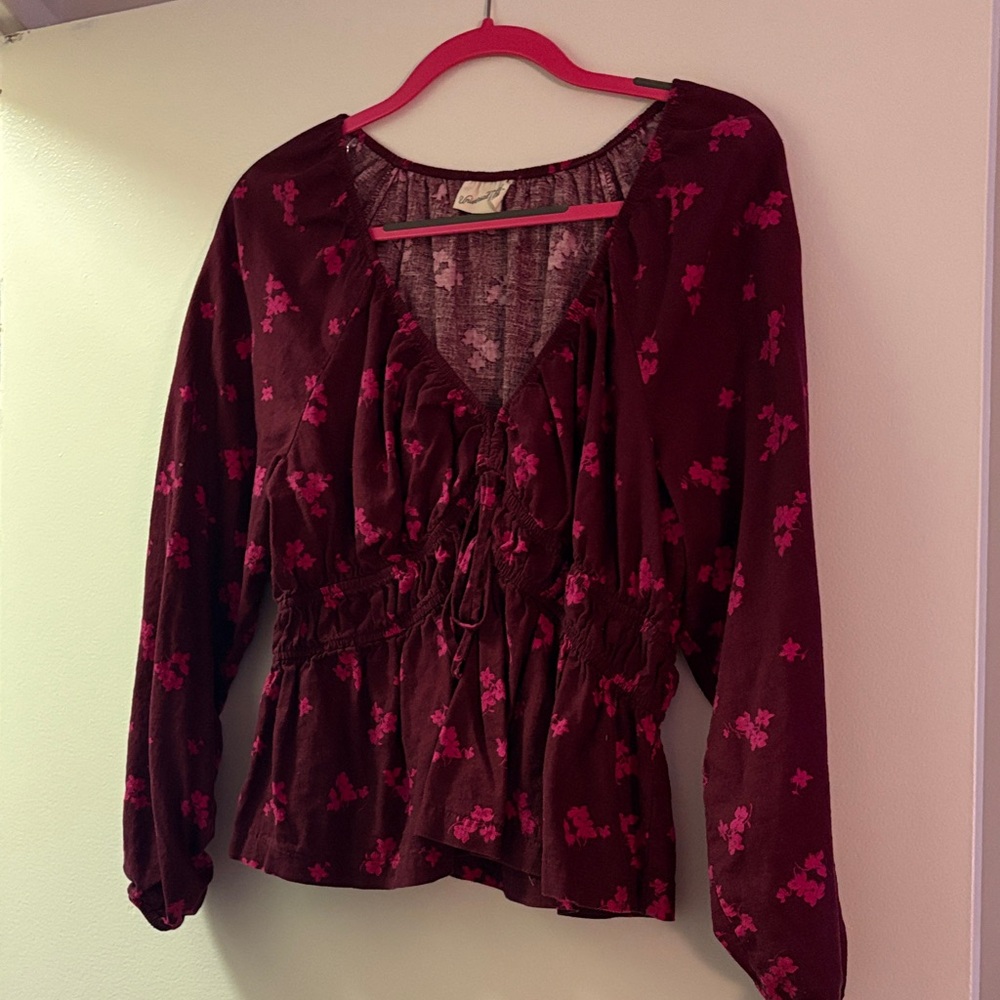 Universal Thread Burgundy Floral Blouse